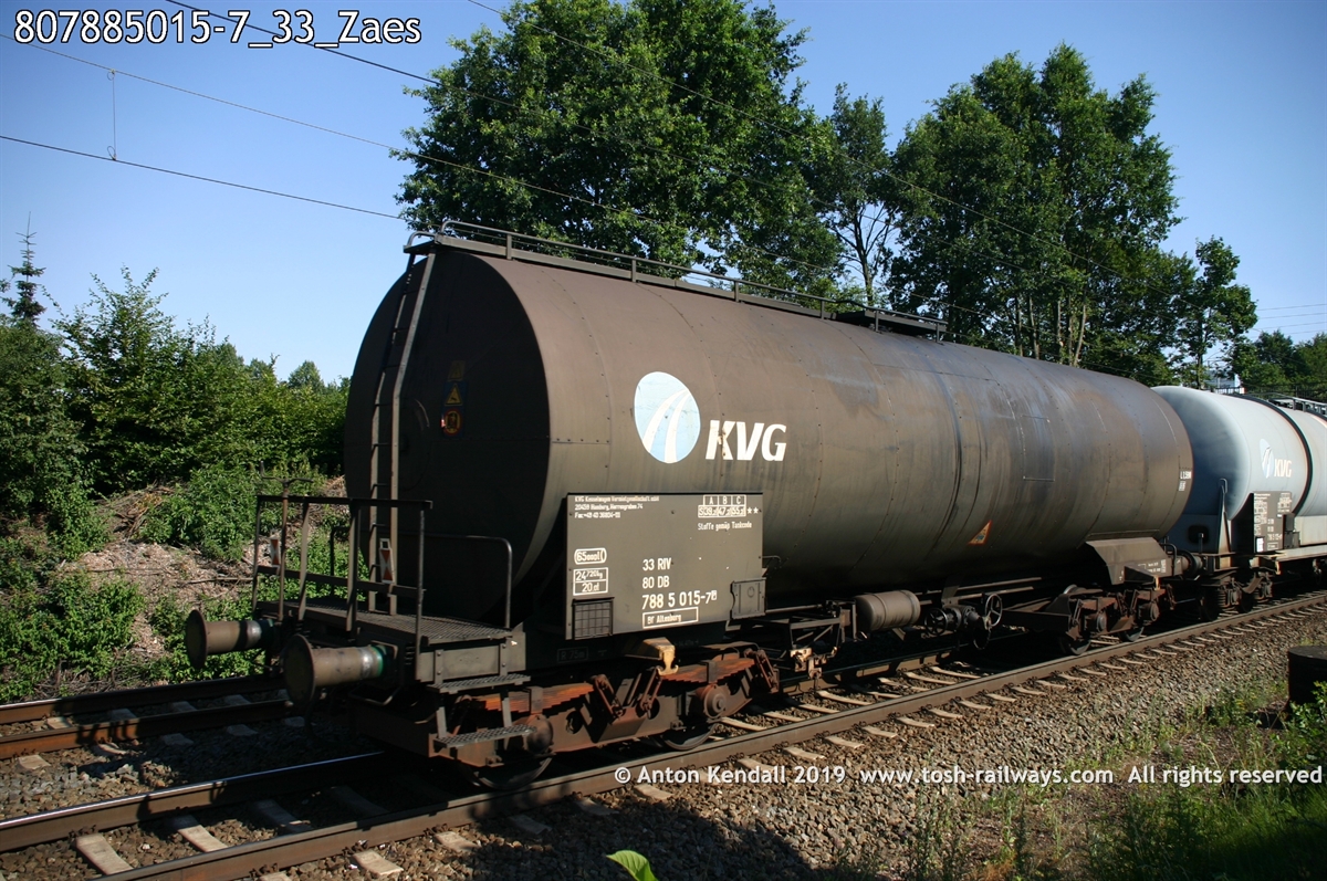 807885015-7_33_Zaes.jpg
